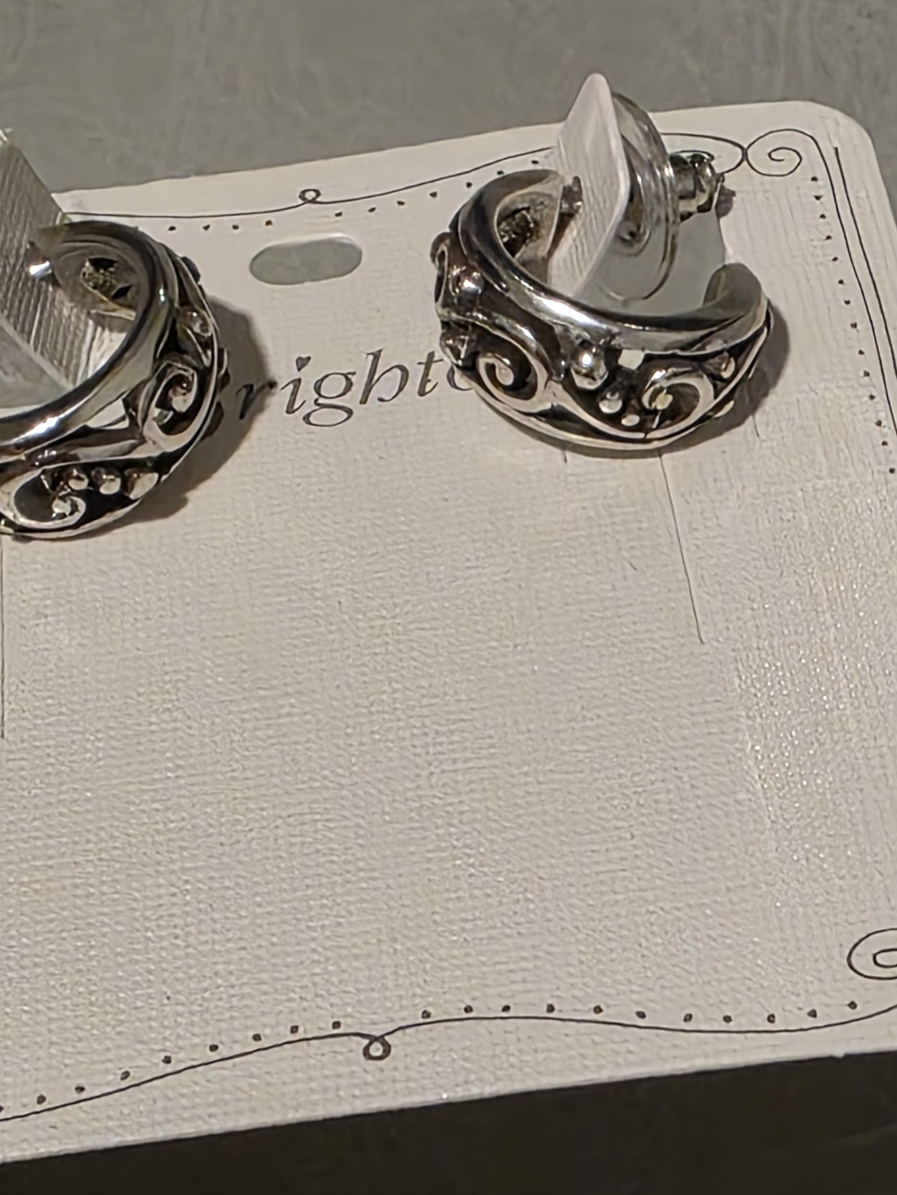 Brighton Silver LOVE AFFAIR Swirl Small Hoop Post Earrings New rv$52 - Picture 3 of 6